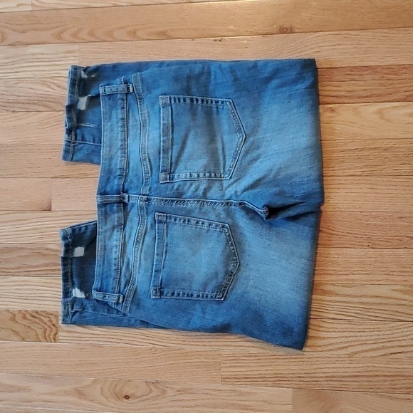 Maurices Capri Jeans - Picture 2 of 2